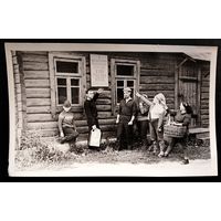 Фото из СССР. Сельский "флэшмоб" из 1960-х. 11х17 см.