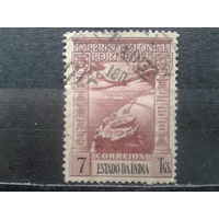 Индия, колония Португалии, 1938. Самолет над земным шаром