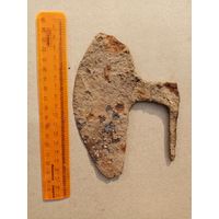 Черешковый топор секач