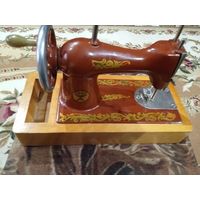 Детская швейная машинка.СССР.