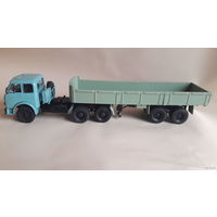 МАЗ-515+п/п МАЗ-5205 НАП 1:43 Обмен возможен Наш автопром