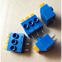 Клеммники ((цена за 4 шт)) нажимные безвинтовые 3-контактные