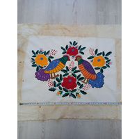 Картина вышитая старинная