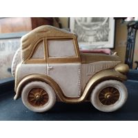 Довоенная копилка шкатулка в виде автомобиля керамика
