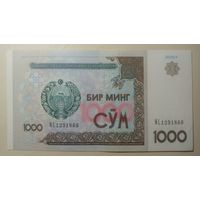 Узбекистан. 1000 сум 2001 года, серия NL
