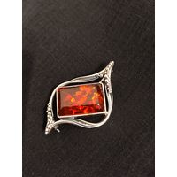Брошь, серебро 925 Янтарь