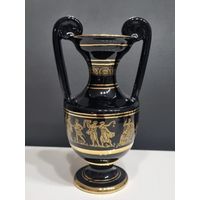 Винтажная Ваза греческая.отличное состояние.  Ручная работа, сделано в Греции, 24-каратное золото.  Высота  15 см.