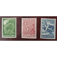 Дания**  1947 символы страны флаг  полная серия без наклеек и их следов