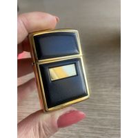Zippo оригинал 2000г.