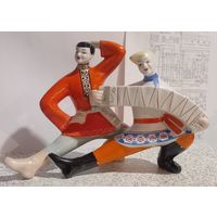 Плясуны.Танец.