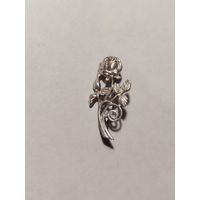 Винтажная серебряная брошь