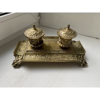Чернильница антик, латунь, Европа.