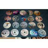 ЗАМЕЧАТЕЛЬНАЯ БИБЛИОТЕКА КАЧЕСТВЕННЫХ АУДИОКНИГ НА 20 ДИСКАХ вместе с сумочкой для них !!!