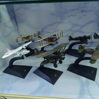 Модели самолётов из серии Легендарные самолёты из металла