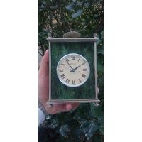 РЕДКИЕ КАМИННЫЕ ЧАСЫ МОЛНИЯ ЗМЕЕВИК НАТУРАЛЬНЫЙ КАМЕНЬ  СОСТОЯНИЕ !!!  НА ХОДУ.  Распродажа Коллекции !!! .Экспресс  Аукцион  НЕ С 1 Рубля 3 ДНЯ  .Много лотов в продаже .