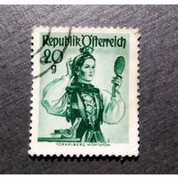 Марки Австрия 1948 год Национальный костюм