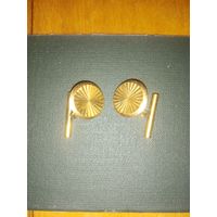 Запонки позолоченные AU