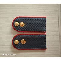 Продам погоны Рядового на шинель. Состояние идеальное