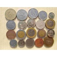66  монет Америк и все разные
