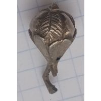 Пуговица гирька серебряная