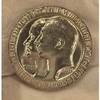 3 марки 1910 берлинский университет Пруссия очень яркий!