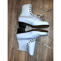 Ботинки кожаные для фигурных коньков, р.38 СССР. Новые