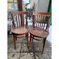 Пара венских стульев
