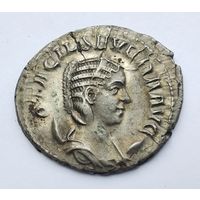 Марция Отацилия Севера, супруга императора Филиппа I Араба (244-249 гг.) Антониниан. Серебро. /30