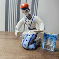 Старт с 1 Рубля !!! Статуэтка СССР САНИТАРКА медсестра КОРОСТЕНЬ Редкость! агитация