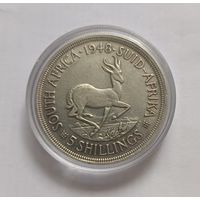 5 шиллингов 1948 г.800 пр., Южная Африка.Король Георг VI (1937 - 1952).Тираж 780 000т.