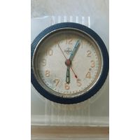 Часы настольные Челябинский з-д механика.