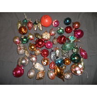 Новогодние ёлочные игрушки родом из СССР 50 шт.(лот 02).С рубля.