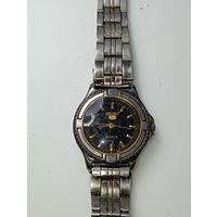 Часы кварцевые Seiko