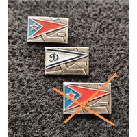 Хоккейные клубы. ЦСКА, Динамо Москва. Цена за один. (Д-5)