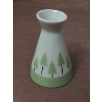 Прекрасная миниатюрная вазочка МФЗ БЕЛАРУССКИЙ ЛЕС.  Хотите скидку - звоните.