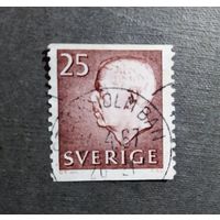 Марка Швеция 1961 год Король