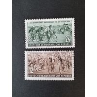 ГДР 1954 Серия марок "Международная велогонка "Дружбы" Варшава-Берлин-Прага" (гашение без клея, след от наклейки) Mi.426-427 каталог 2.50 евро