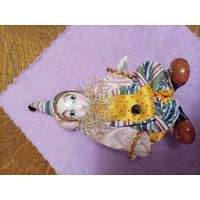 Клоун фарфоровый