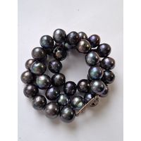 Бусы. Натуральный черный жемчуг. Крупные жемчужины. Переливаются.  Жемчужное ожерелье. Длина 47 см