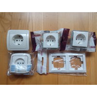 Розетки встраиваемые