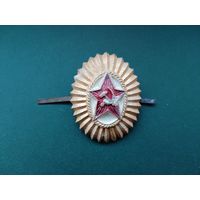 Кокарда повседневная.