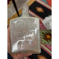 Бутылка старая