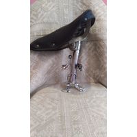 Отличное сиденье для ретро велосипеда. "ХВЗ"-"Харьковский Вело Завод" УССР.