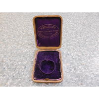 Старинный футляр от карманных часов.  Medailles Mermod Freres