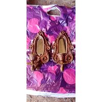 Подсвечники