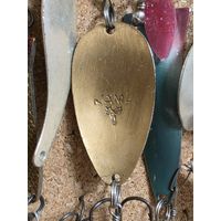 Блесна КАМА клеймо завода САТУРН СССР цвет золото