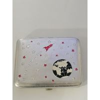 Портсигар Космос, Восток