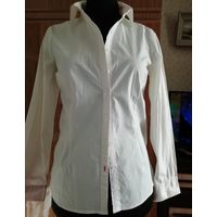 Красивая рубаха-блузка белая с отделкой в нежно-розовых тонах. Размер44-46, состав хлопок, н