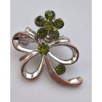 Брошь ''Цветок'' с зелеными кристаллами,  80-е годы