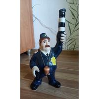 Статуэтка штоф гаишник